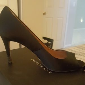 Ann Taylor black peeptoe